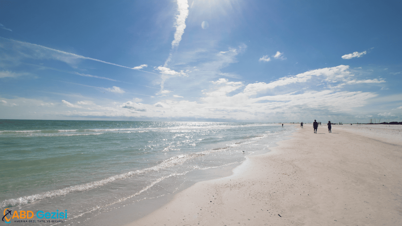 Siesta Beach, Sarasota, Florida